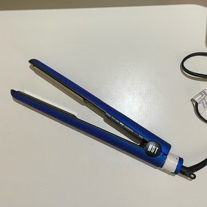 1” Flat Iron Hot Tools Blue